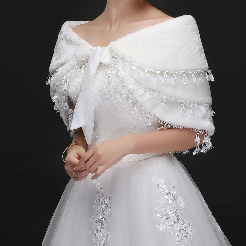 Fringed warm white wedding shawl faux fur
