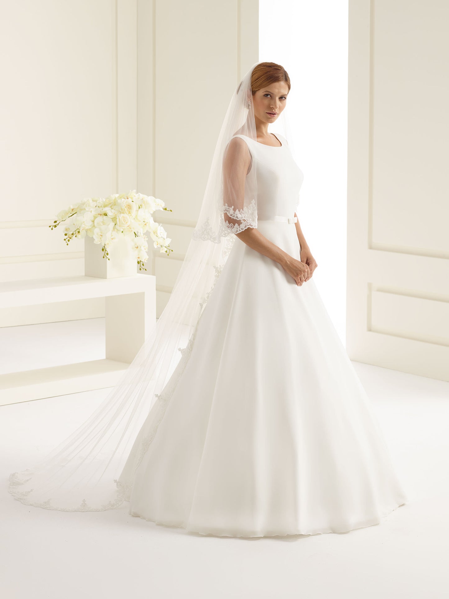 Two-layered lace edge with glass beads soft tulle veil S164-Bianco Evento