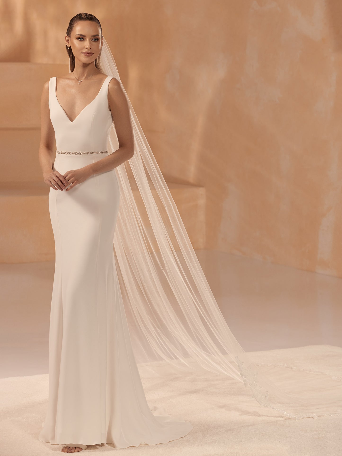 One-layered cut edge and lace edge with sequins soft tulle veil S456-Bianco Evento
