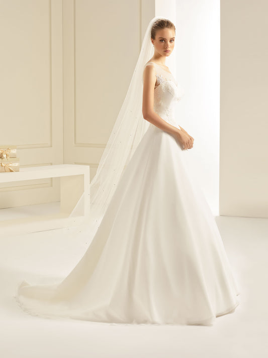 One-layered cut edge with crystals soft tulle veil S245-Bianco Evento