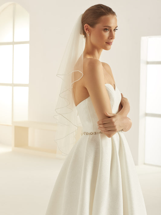 Two-layered glass beads edge  soft tulle veil S312-Bianco Evento