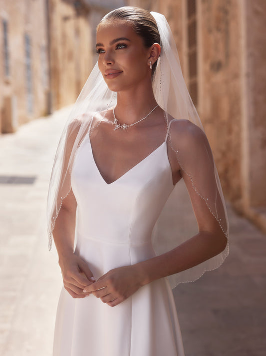 One-layered glass beads edge with crystals beads & glass beads (black) soft tulle veil S482-Bianco Evento