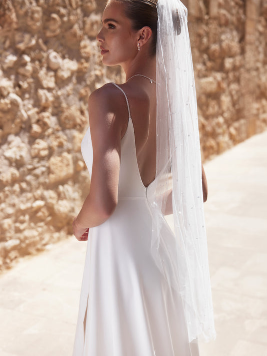 One-layered cut edge with sequin dots soft tulle veil S497-Bianco Evento
